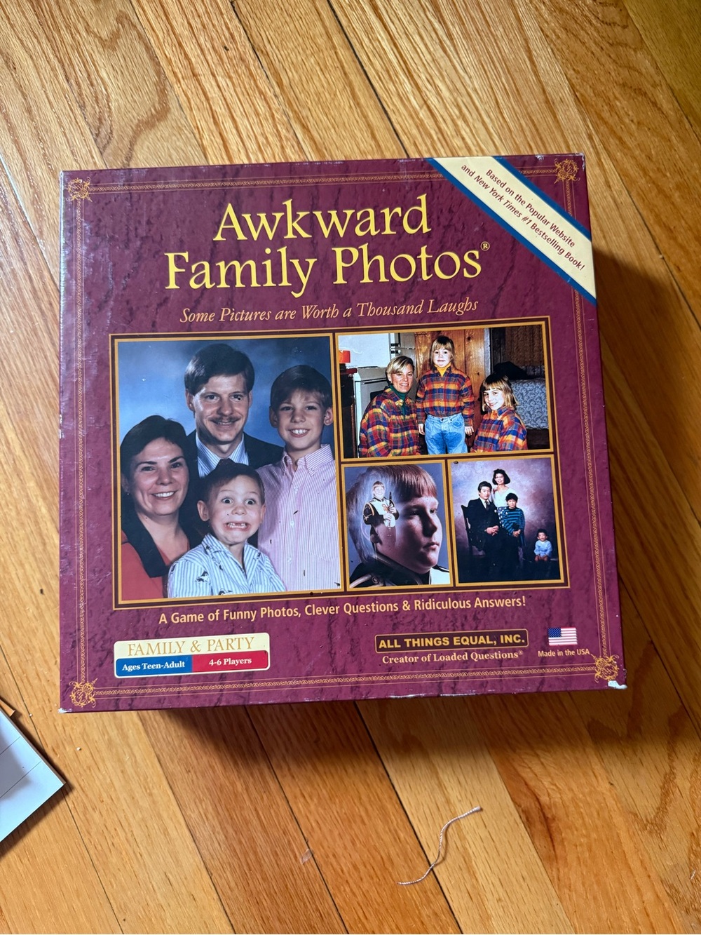 Awkward Family Photos Board Game — Purple Box - Picture 9 of 9